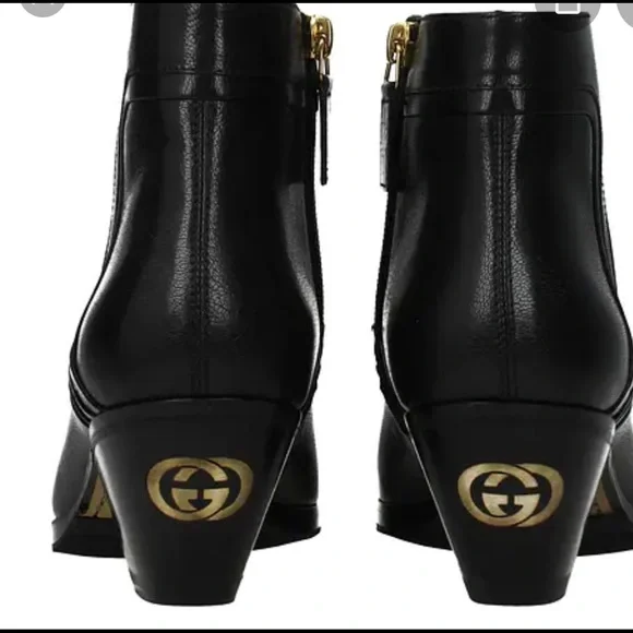 Gucci Quentin ankle boots..Size 40.Great condition. Only worn couple times.